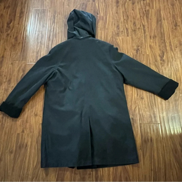 London Fog Long Rain Jacket with Removable Hood and Lining Black size medium - Picture 10 of 13